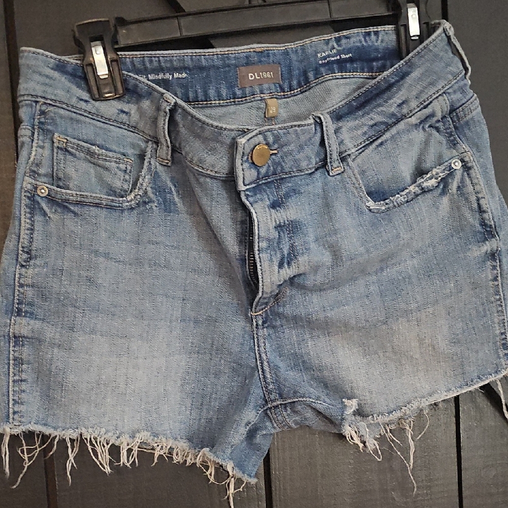 DL1961 Karlie Boyfriend  Shorts